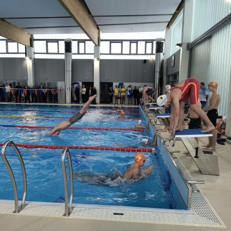 Tczew - Basen przy "12" otwarty