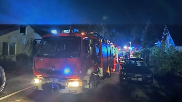 Tczew - Pożar w Rokitkach. W akcji siedem zastępów straży