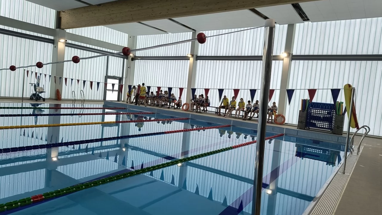 Tczew - Basen przy "12" otwarty