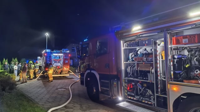 Tczew - Pożar w Rokitkach. W akcji siedem zastępów straży
