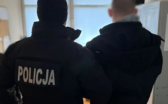 Tczew - Ogólnopolska akcja Policji. Tczewscy funkcjonariusze zatrzymali 10 osób ukrywających się przed wymiarem sprawiedliwości