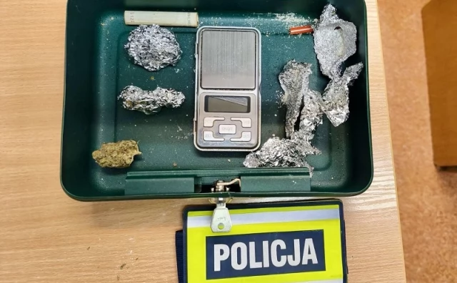 Tczew - Policjanci zatrzymali dwóch mężczyzn w sprawie narkotyków