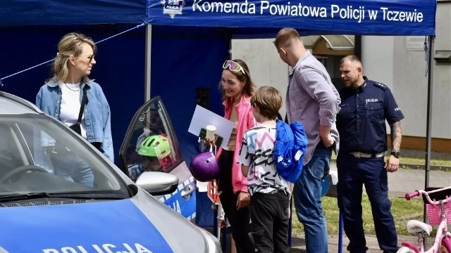 Tczew - Policjanci z Tczewa na sportowym wydarzeniu w Miłobądzu