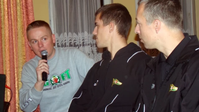 Tczew - Mikołajki '09: Kibice dzieciom