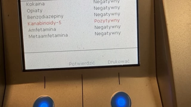 Tczew - Nietrzeźwy kierujący z narkotykami zatrzymany - w aucie i mieszkaniu miał marihuanę