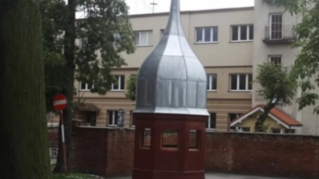 Tczew - Przygotowania do montażu wieżyczki