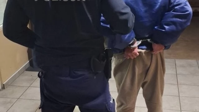 Tczew - Pijany 50-latek zatrzymany po kradzieży w dyskoncie