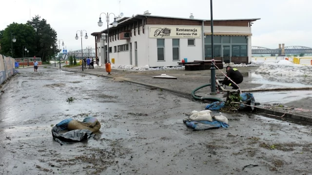 Tczew - Przez Tczew przeszła nawałnica. Kolejne doniesienia o jej skutkach