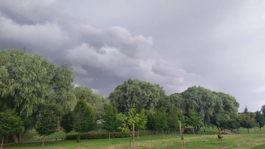 Tczew - IMGW wydało pomarańczowe ostrzeżenie. Alert RCB dla powiatu tczewskiego