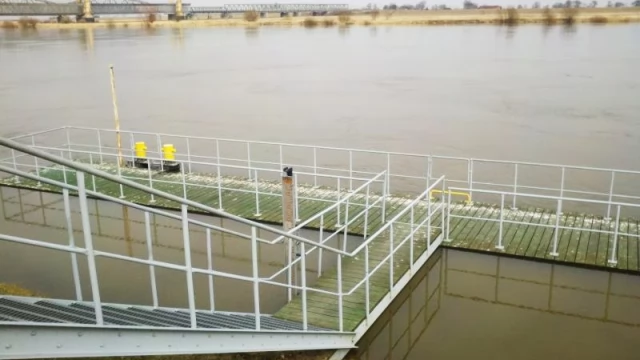 Tczew - Wisła osiągnęła stan ostrzegawczy