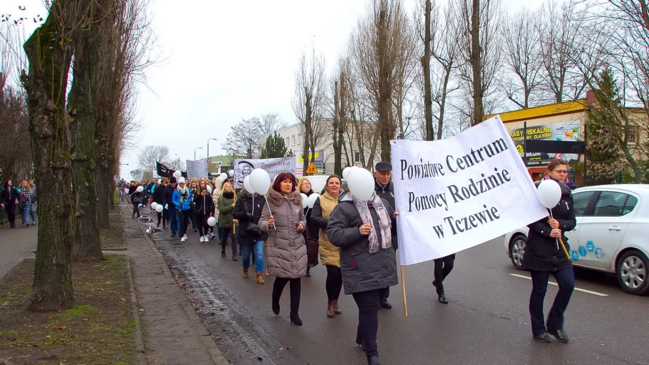 Tczew - Marsz Białej Wstążki 