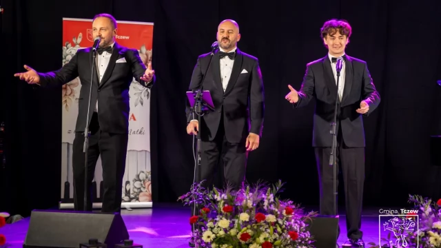Tczew - III Gminna Gala Operowa w Dąbrówce. Muzyka, wzruszenia i życzenia dla Mam