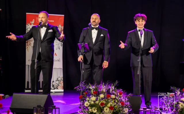 Tczew - III Gminna Gala Operowa w Dąbrówce. Muzyka, wzruszenia i życzenia dla Mam
