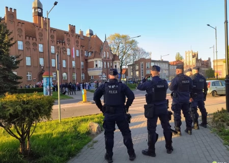 Tczew - Antyimigracyjny protest środowisk prawicowych