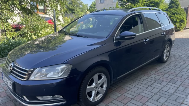 Tczew - VW Passat kombi 2.0 TDI Highline 2012