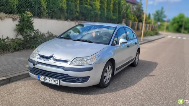 Tczew - Citroen C4 / 1.4 - niski przebieg, długie opłaty