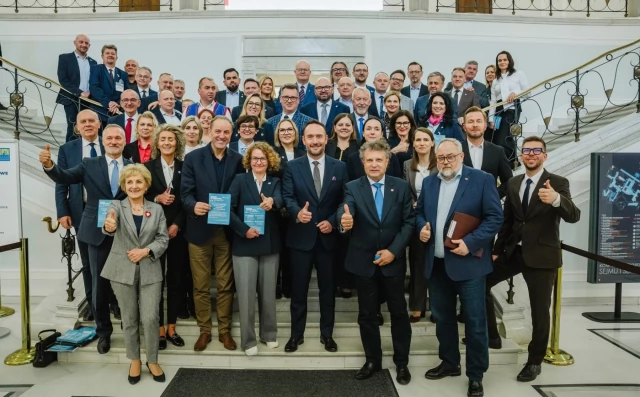 Tczew - Sejm daje zielone światło dla Metropolii. Pierwsze czytanie ustawy z udziałem 40 samorządowców z Pomorza