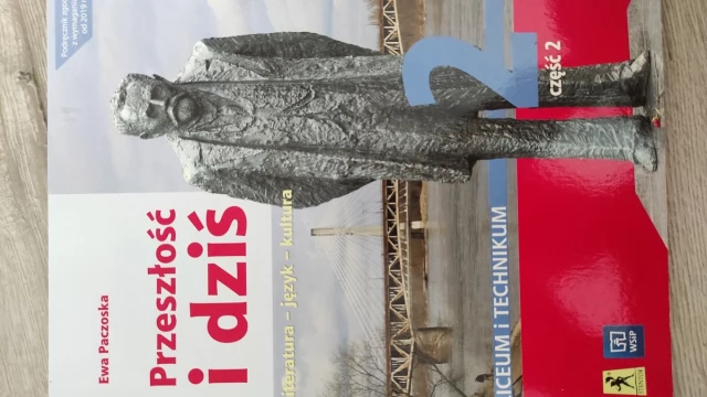 Tczew - Sprzedam podręczniki do j. Polskiego
