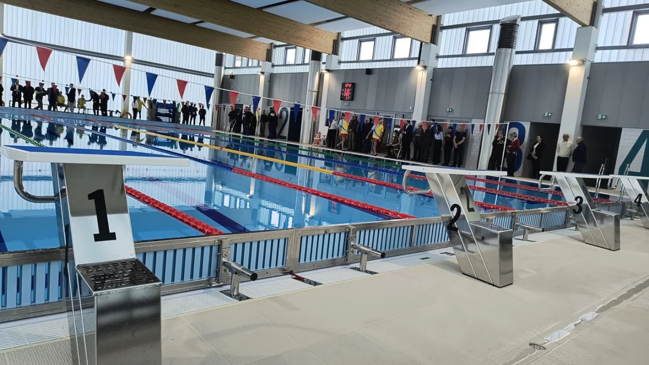 Tczew - Basen przy "12" otwarty