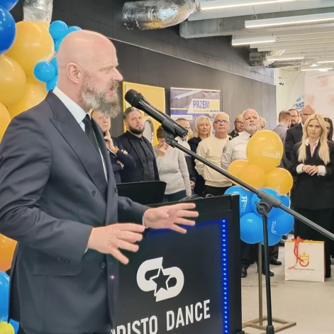 Tczew - Basen przy "12" otwarty