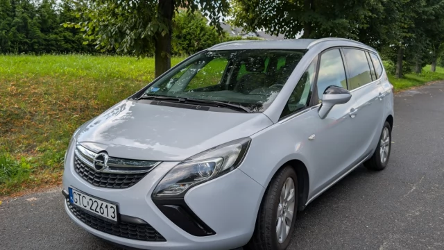 Tczew - Opel Zafira C 1.4 T 140 KM Benzyna 2012 r.
