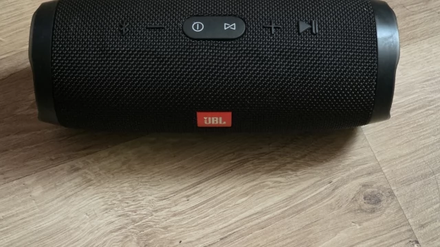 Tczew - Głośnik Bluetooth JBL
