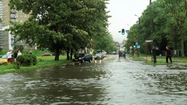 Tczew - Przez Tczew przeszła nawałnica. Kolejne doniesienia o jej skutkach