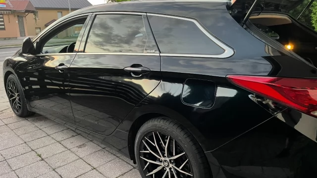 Tczew - Sprzedam samochód Hyundai i40 kombi