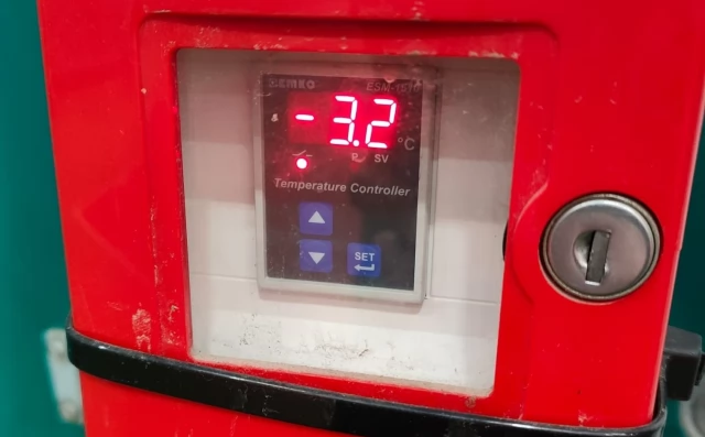 Tczew - Mróz na kortach wyłączył halę z użytkowania