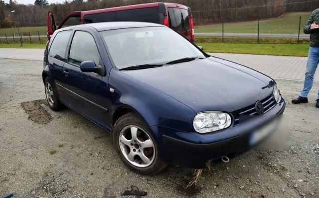 Tczew - Pijany 31-latek wjechał do rowu. Dzięki szybkiej reakcji świadka policjanci ustalili sprawcę