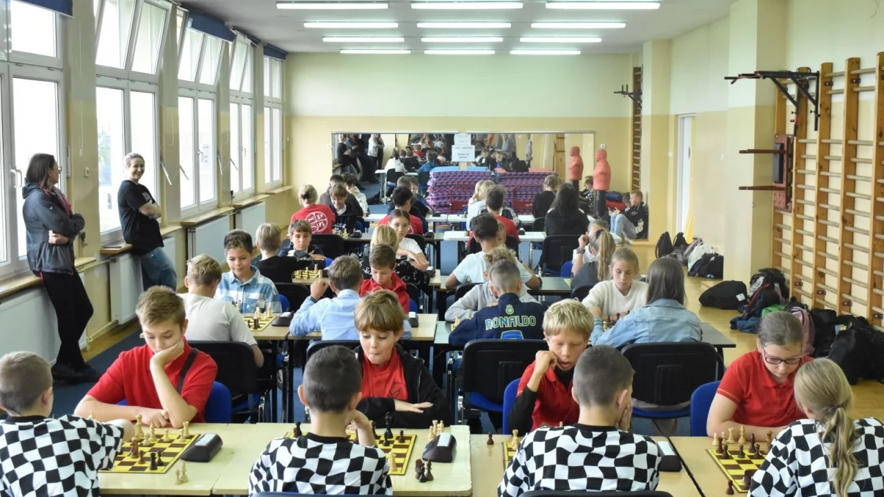 Miejsko - Powiatowe Igrzyska Dzieci, Młodzieży Szkolnej w Szachy Drużynowe