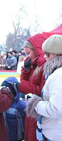 Wigilia jest okazją do podzielenia się opłatkiem z mieszkańcami miasta