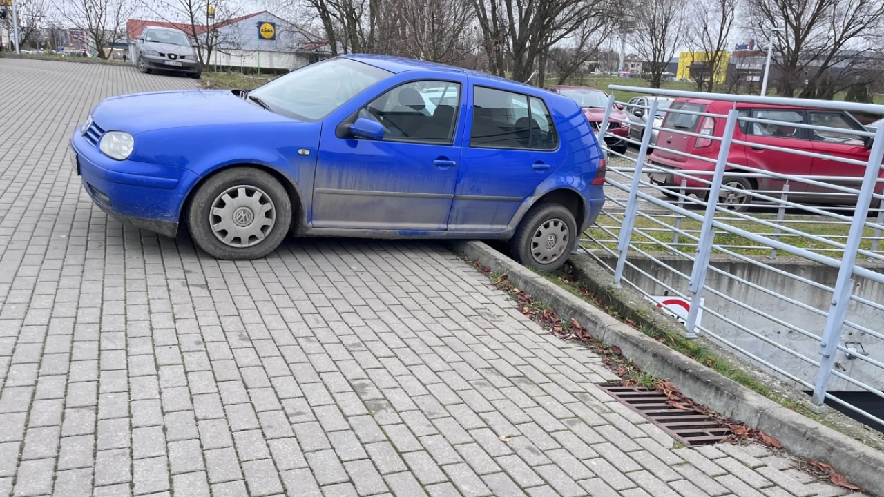 Poszukiwany właściciel auta