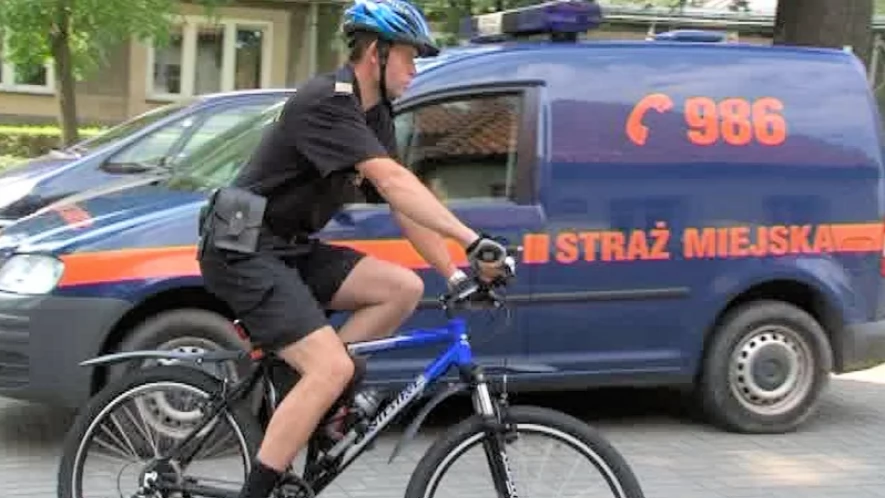 Strażnicy przesiedli się na rowery