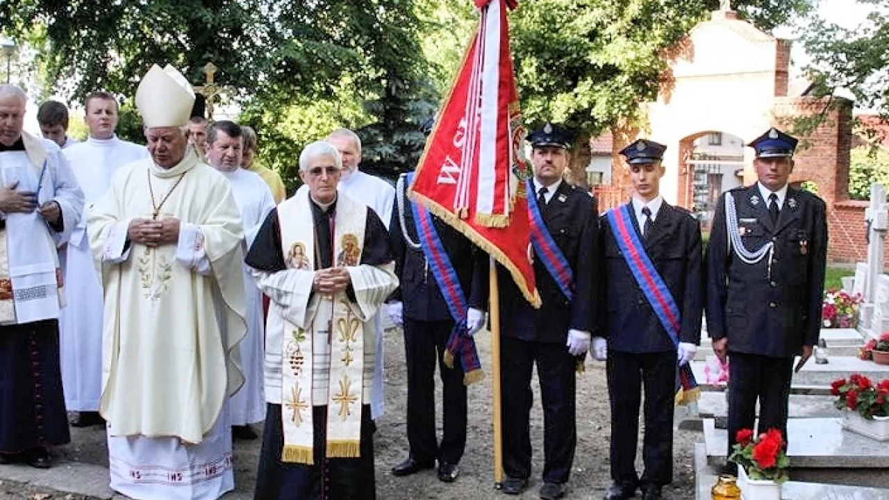 Uczcili rocznicę męczeńskiej śmierci ks. senatora Alfonsa Schulza