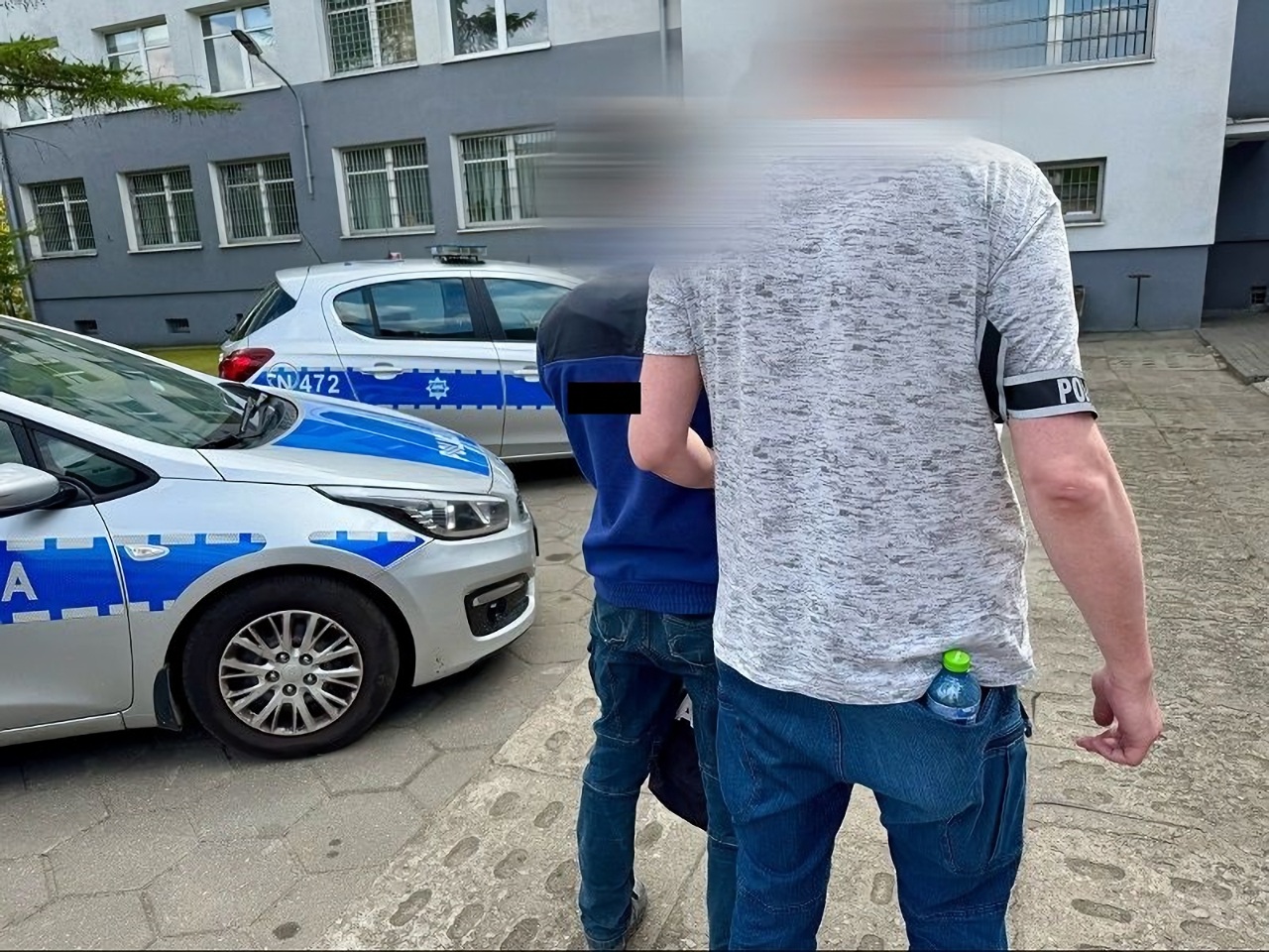 Pobił 21-latka i zdemolował jego samochód - zatrzymano go w miejscu pracy - Aktualności