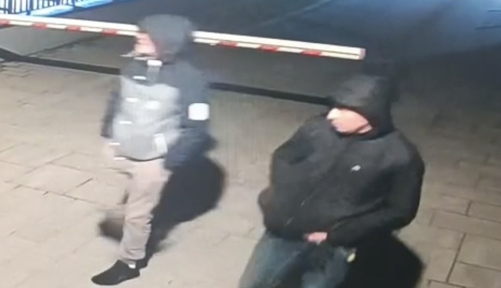 Policja szuka mężczyzn podejrzewanych o kradzież rowerów [WIDEO] - Aktualności