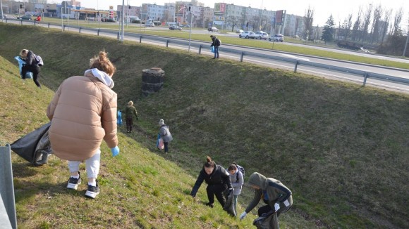 Tczew - Wielkie sprzątanie w Tczewie - Ukraińcy dziękują za gościnę [WIDEO]