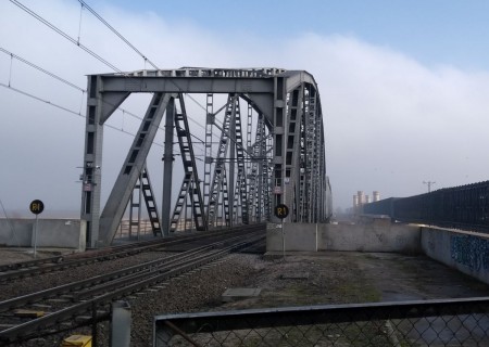 Tczew - Dlaczego nie wpuszczą pieszych na most kolejowy? "Infrastruktura krytyczna o znaczeniu obronnym"