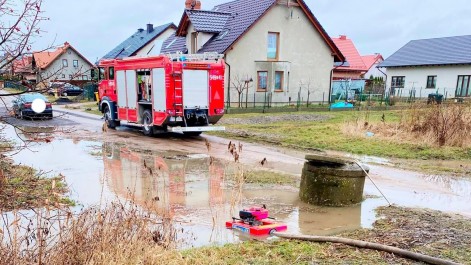 Tczew - Powiat tczewski. 24 strażackie interwencje po obfitych opadach deszczu