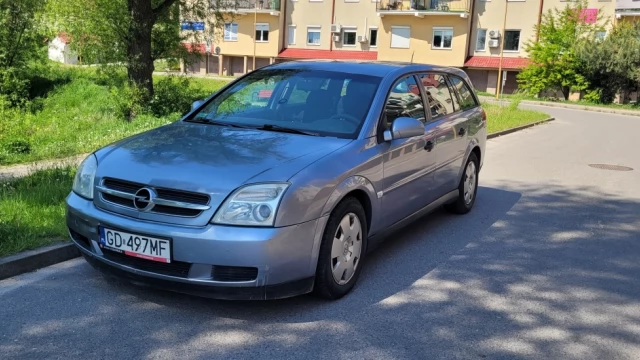 Tczew - Opel Vectra C - 1.8 benz + Gaz - klima, hak