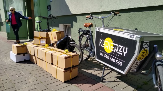 Tczew - Świąteczne paczki trafiły do potrzebujących