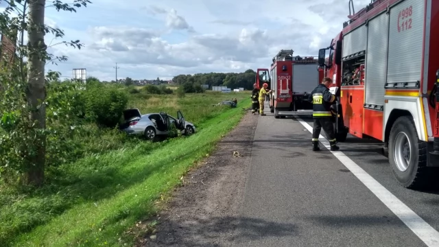 Tczew - Wypadek na pograniczu Tczewa i Zajączkowa. Jedna osoba zakleszczona