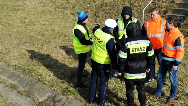 Tczew - Służby pracowały w miejscu śmiertelnego wypadku
