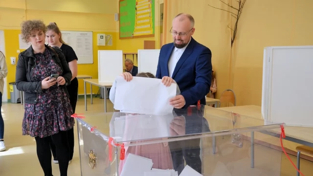 Tczew - W Tczewie będzie druga tura. Brządkowski zmierzy się z Pobłockim
