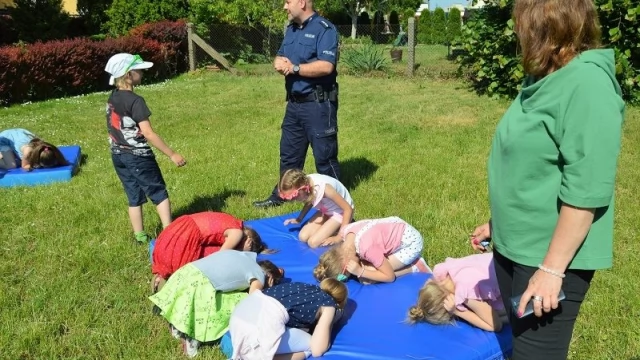 Tczew - Policjanci uczestniczyli w akcji "Bezpieczni i świadomi"