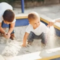 Tczew - Funkcjonalny i bezpieczny - urządzamy kącik dla dzieci w ogrodzie