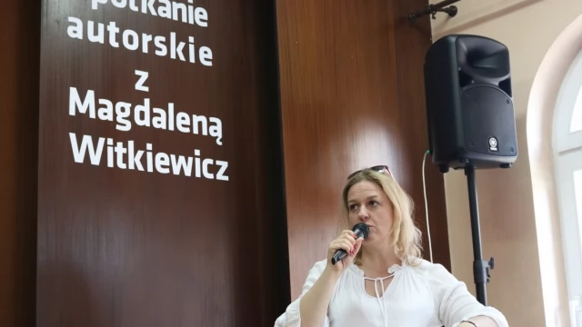 Tczew - Magdalena Witkiewicz ponownie odwiedziła tczewską książnicę