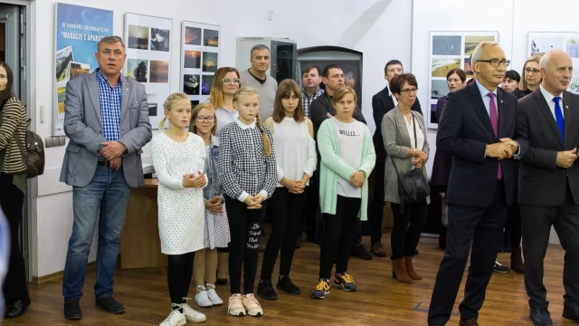 Tczew - "Wakacje z aparatem" - wystawa pokonkursowa