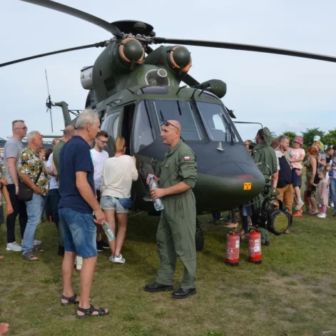 Tczew - Piknik historyczno - militarny na bulwarze